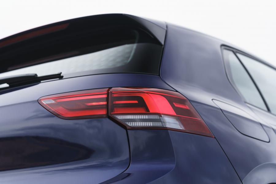 Детали экстерьера Volkswagen Golf Life 2020 года  (UK) (фото 33 из 40)